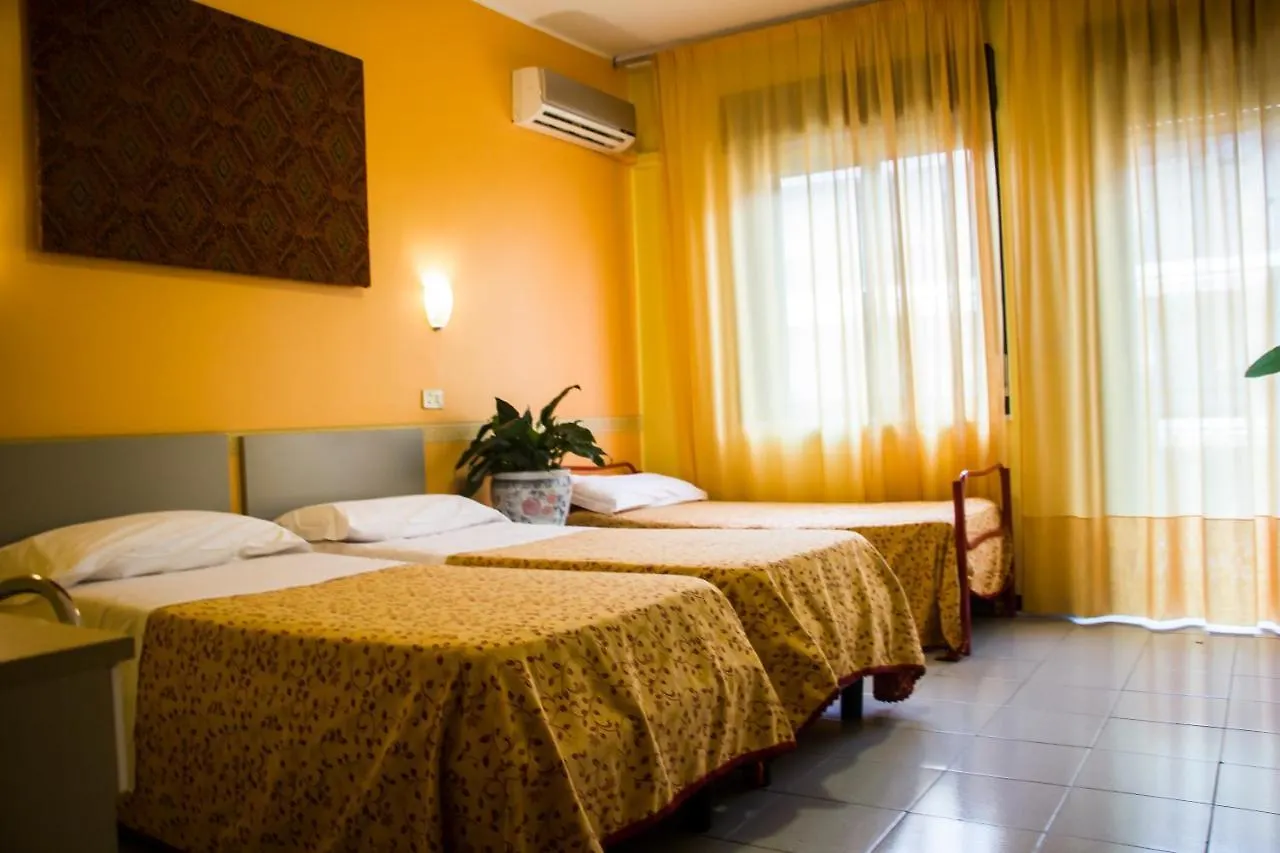 La Piramide Hotel Roccalumera